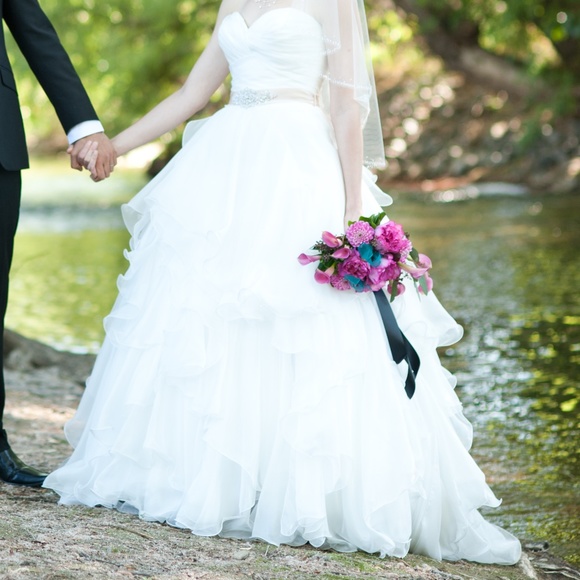 Bonny Ballroom Style Wedding Dress Size 6 - Picture 6 of 14